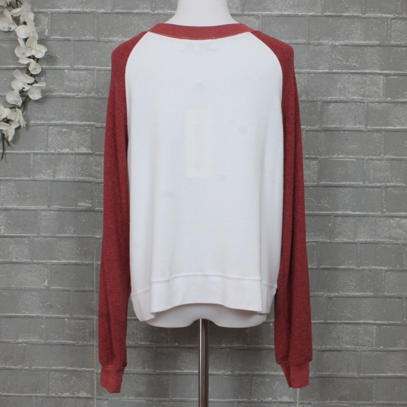 Wildfox "78% Sure" Sure-Ish Kim's Sweater BBJ - Picture 4 of 6